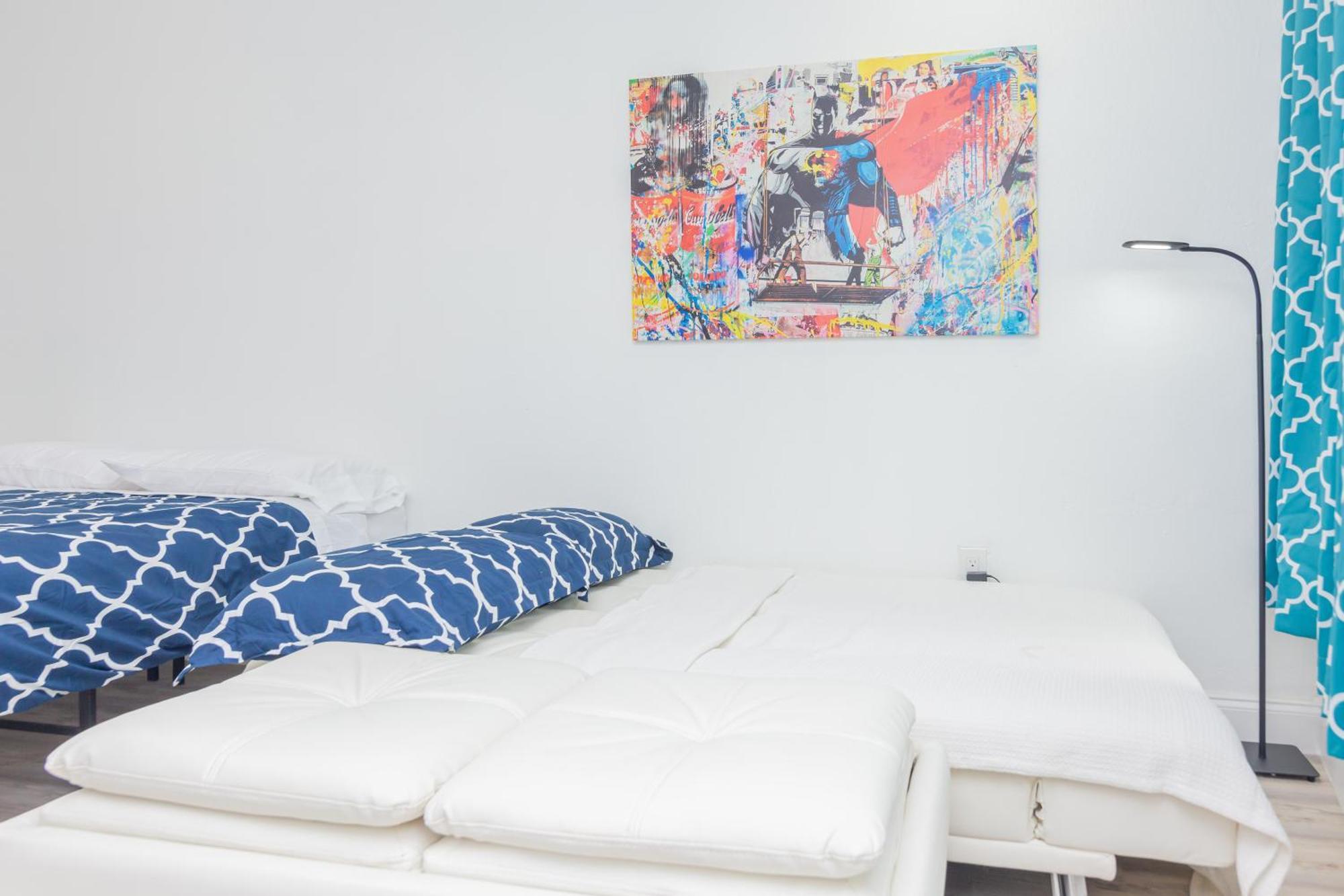 Ocean Drive Deco Apt W/2 Queen Beds, Steps 2 Beach 마이애미 비치 외부 사진